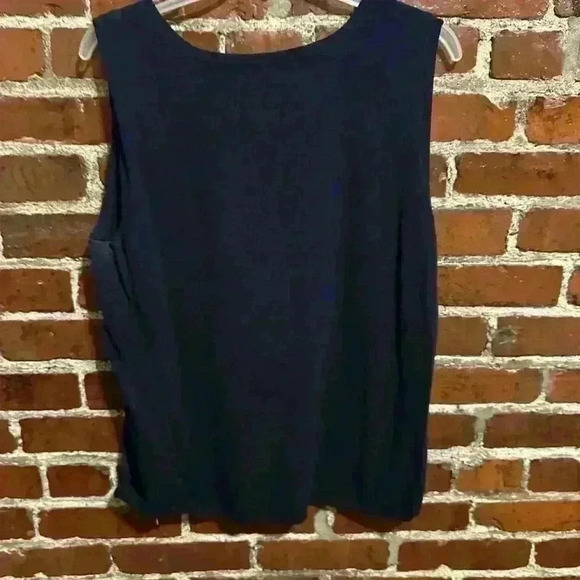 Womens Size Large James New York Navy Sweater Vest with Neckline Detail - Picture 4 of 4